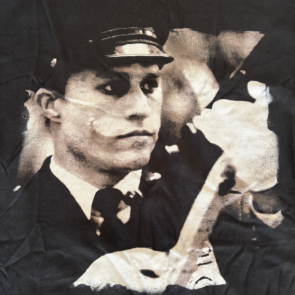 Heath Ledger Joker Dark Night RARE Batman Tee in Cop Uniform - Picture 3 of 9